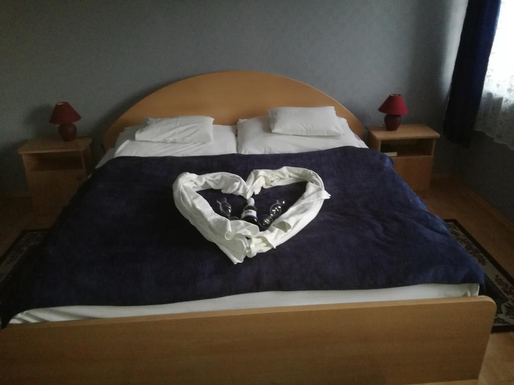 Hotel Arany Trofea Eger Eksteriør bilde