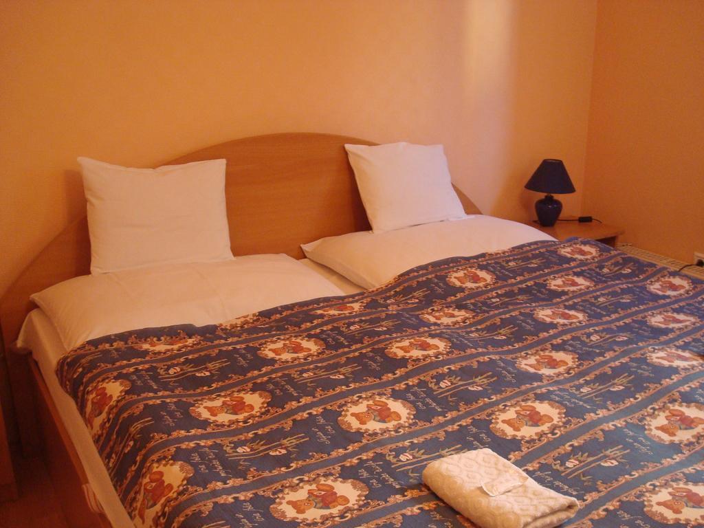 Hotel Arany Trofea Eger Rom bilde