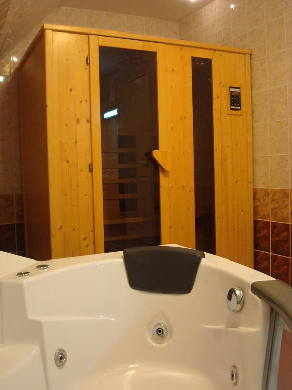 Hotel Arany Trofea Eger Eksteriør bilde